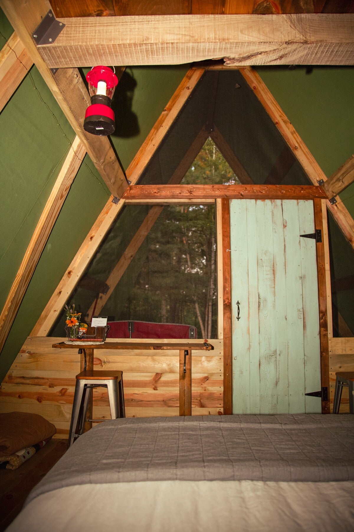 Sweeny Creek Glamping Tent Romantic Secluded Getaway